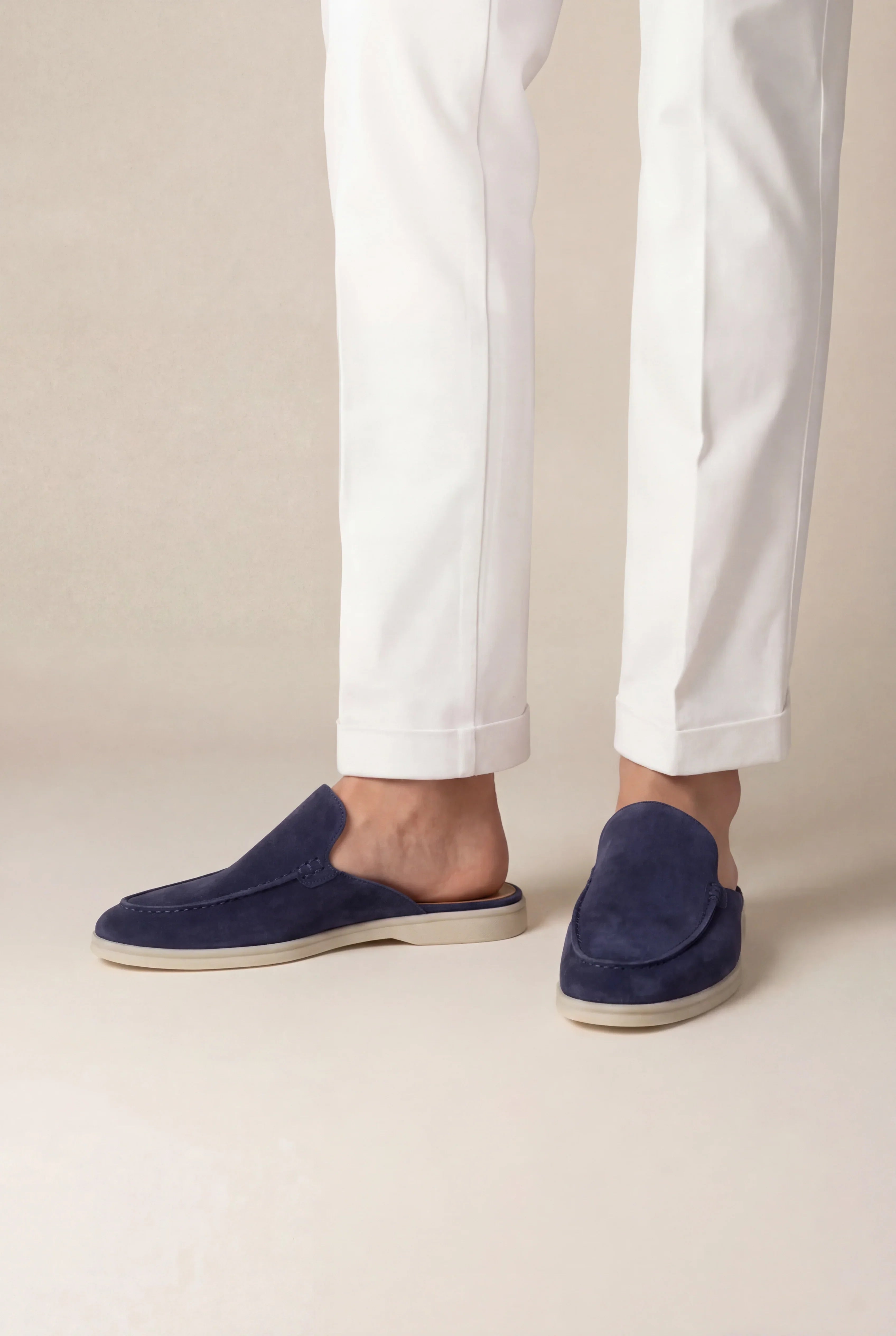 Navy Suède Yacht Mule