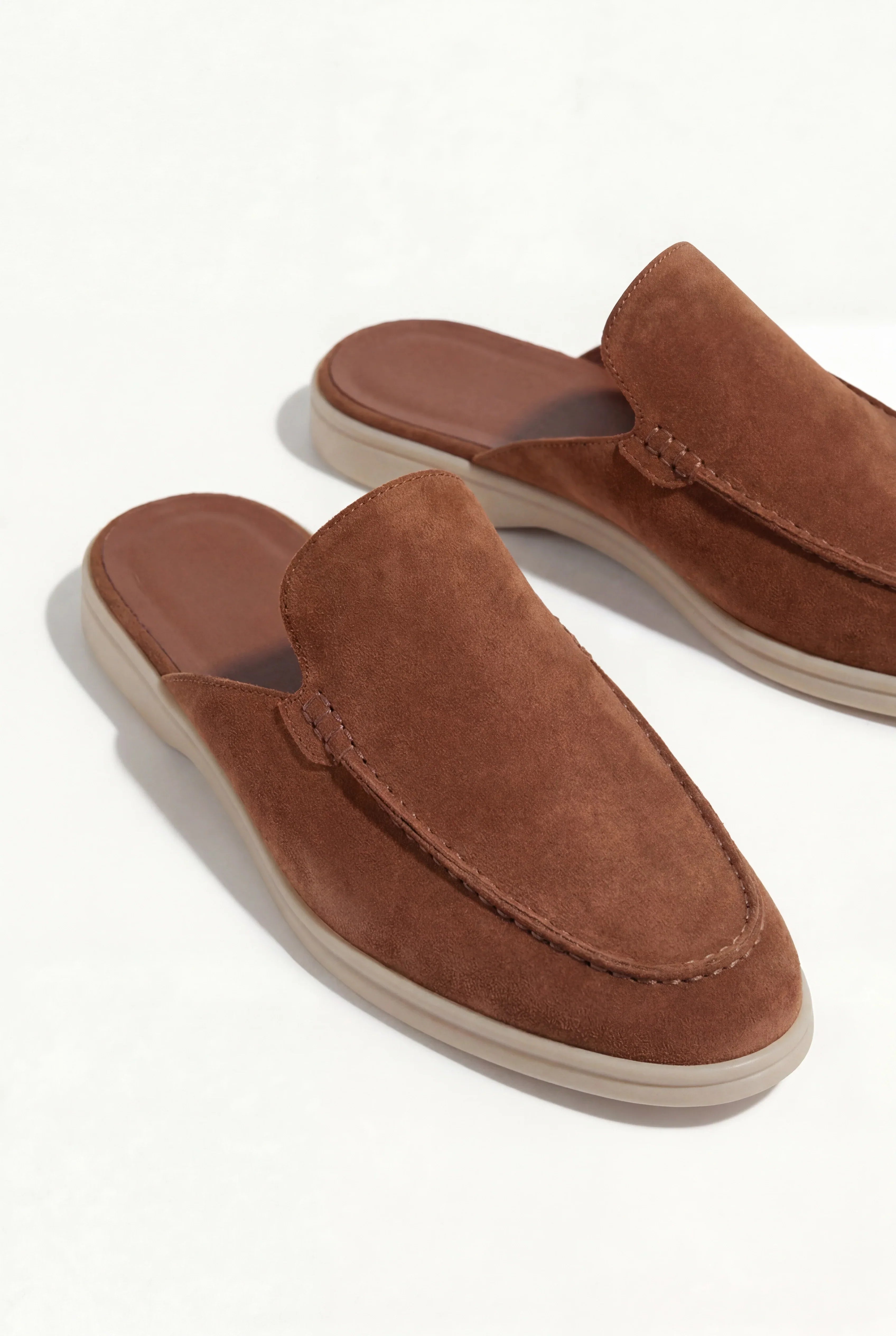 Maroon Suède Yacht Mule