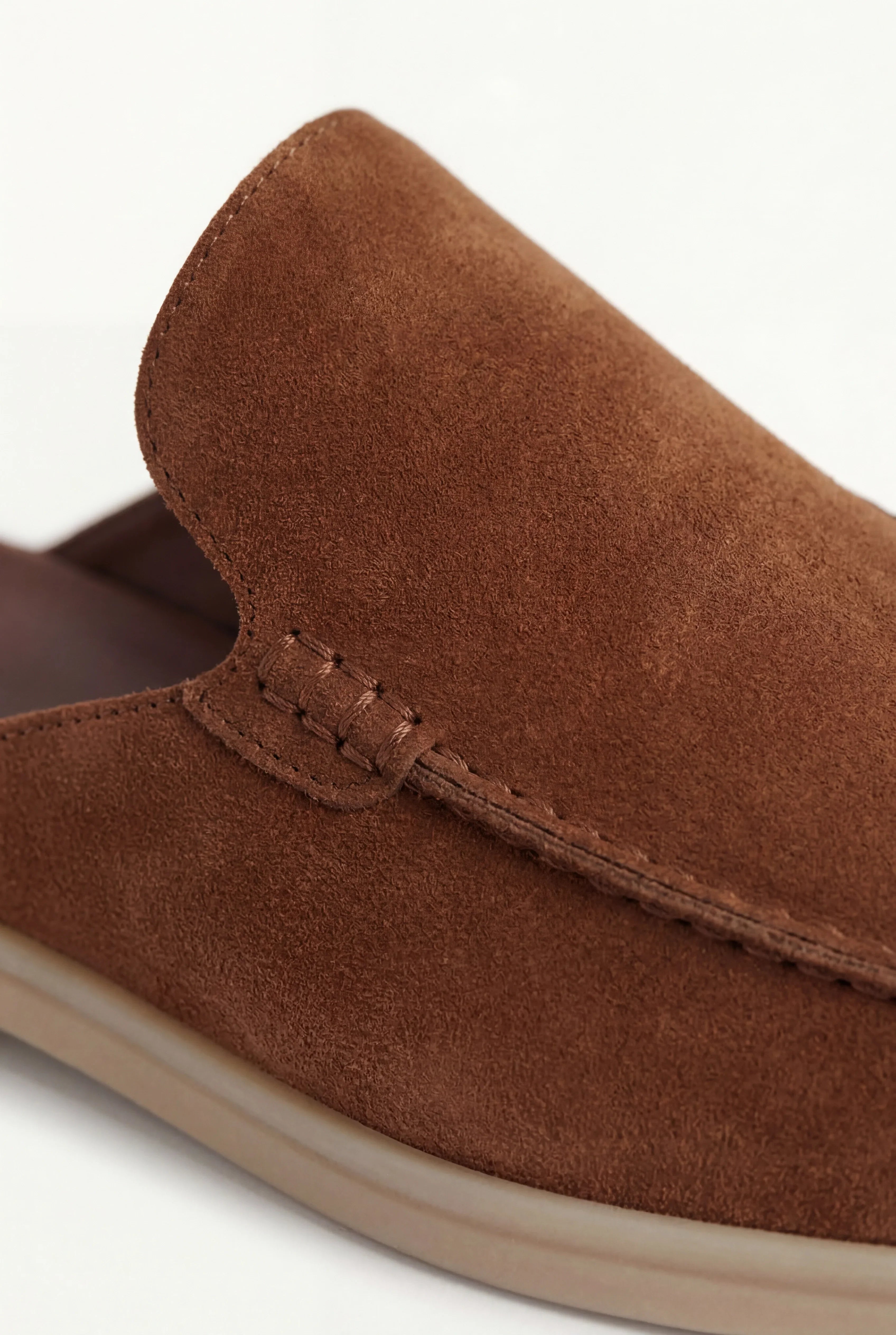 Maroon Suède Yacht Mule