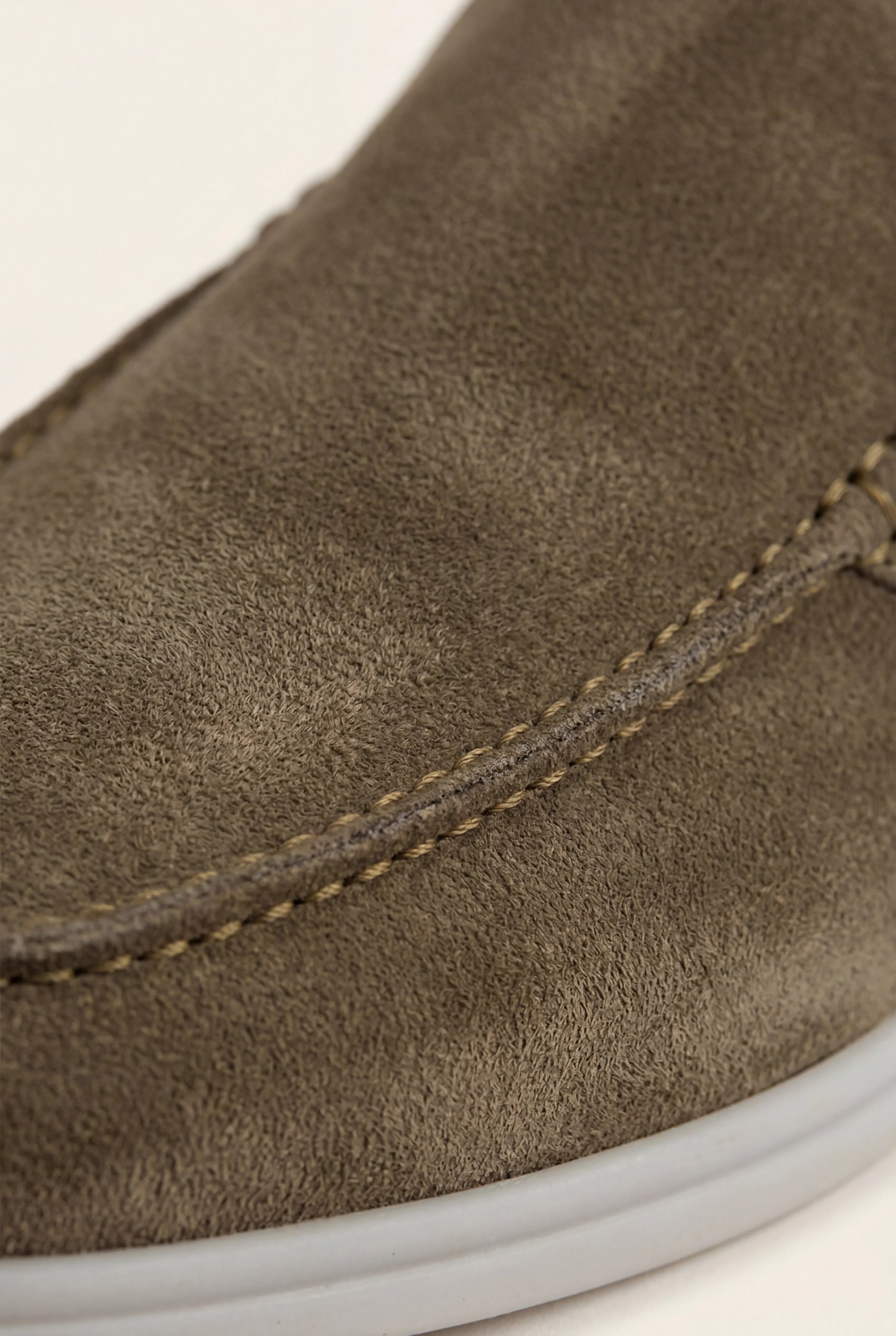 Suède Yacht Mule Olive