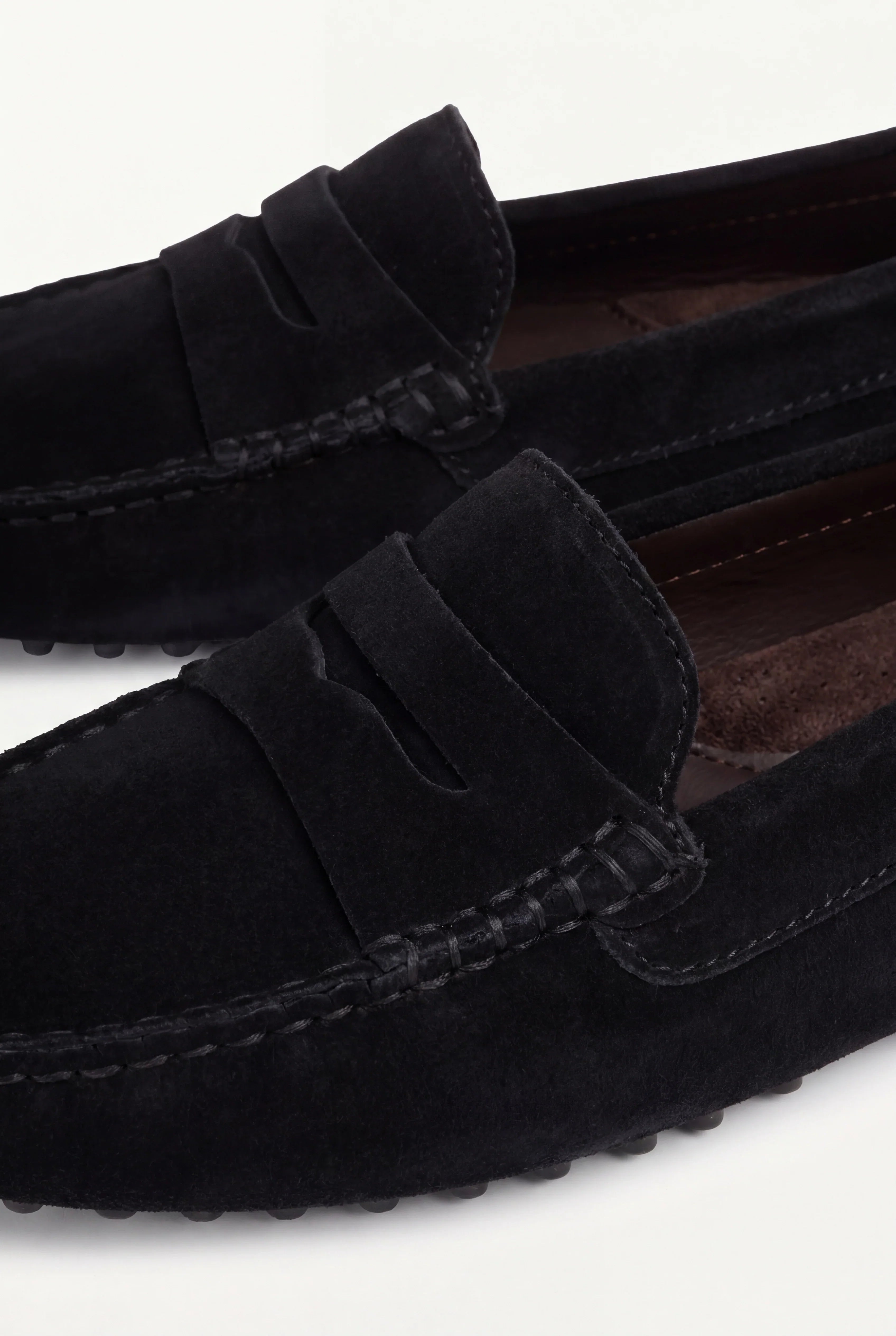 Black Classic Voyager Loafer